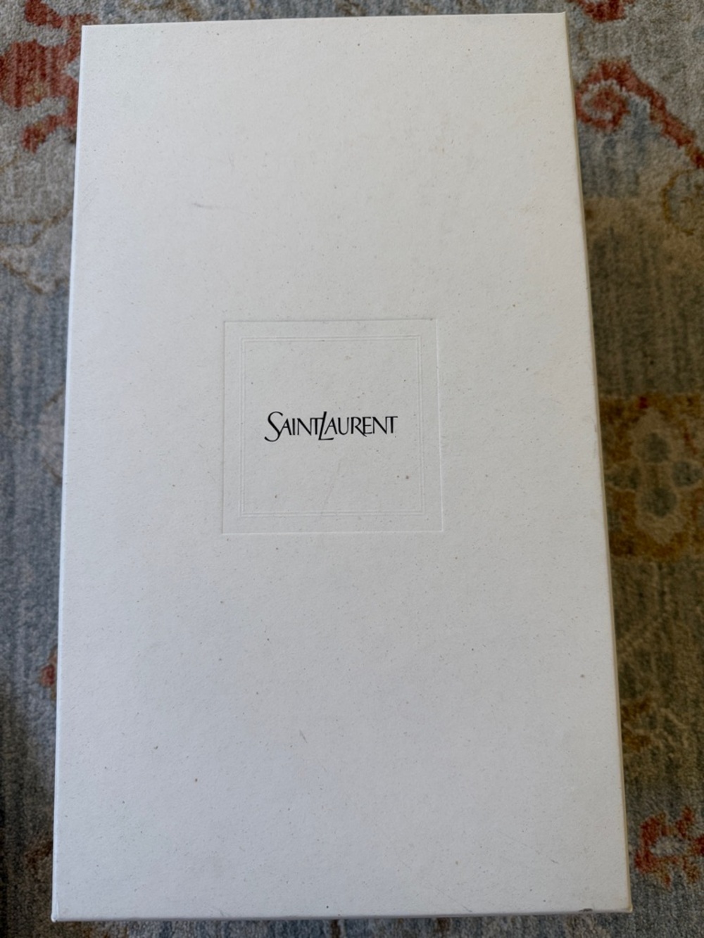 Saint Laurent Suede Le Loafers - Picture 2 of 11
